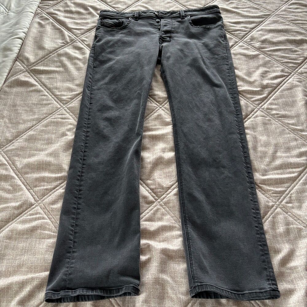 Diesel: Larkee Straight Black Gray Stretch Denim Jeans Size 36x32 Like New